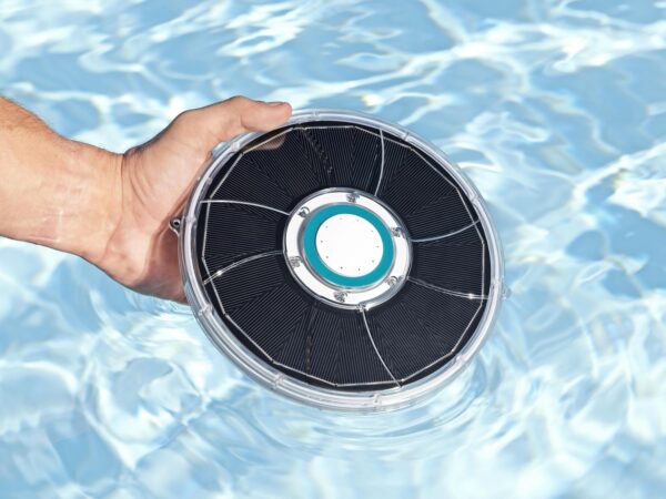 Solar Pool Beleuchtung Floatbright mit Fontäne – Bild 5