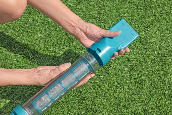 Poolsauger Set AquaSurge kabellos mit Kescher und Bürste – Bild 6