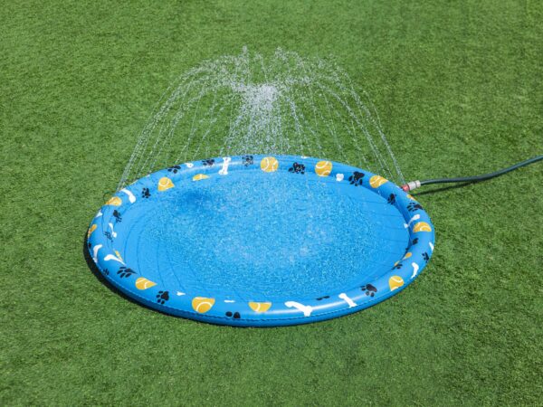 Bestway Hundespielzeug Sprinklermatte Fetchin' Fun 147 cm – Bild 2